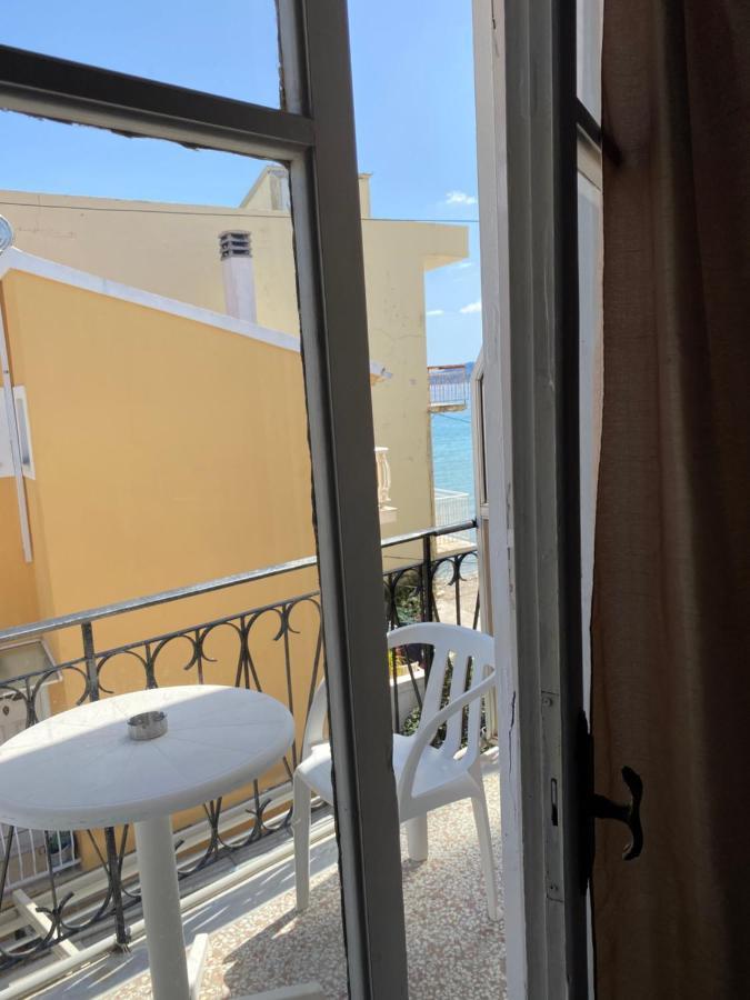 Pansion Roulis Hotel Moraítika Kültér fotó